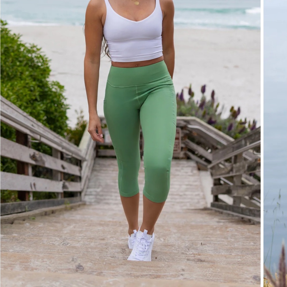 Seamless High-Waist Capri Leggings in Sage Green - Picture 2 of 11